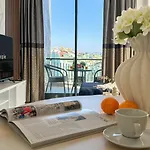 Appartement Qoople Excellence By The Sea