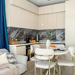 Qoople Excellence By The Sea Appartement *