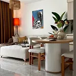Apartment Qoople Excellence By The Sea *